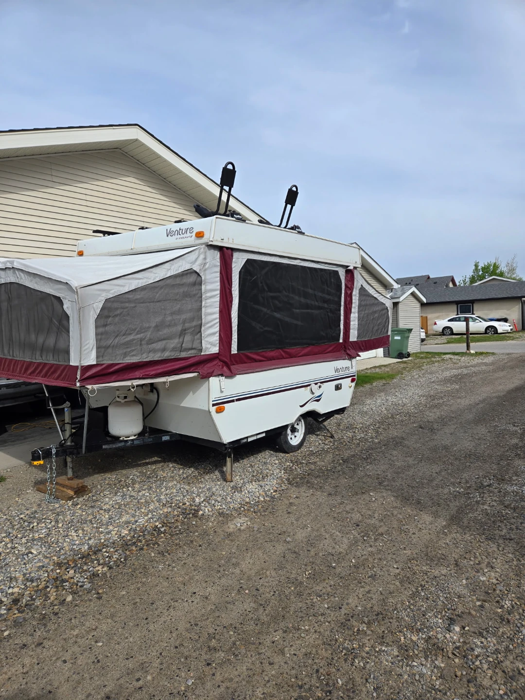 Venture Pop-Up Camper Trailer - photo 3