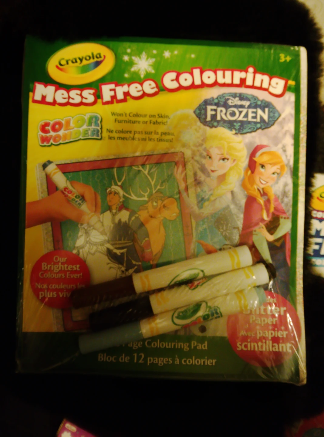 Crayola Disney Frozen Mess Free Colouring Book