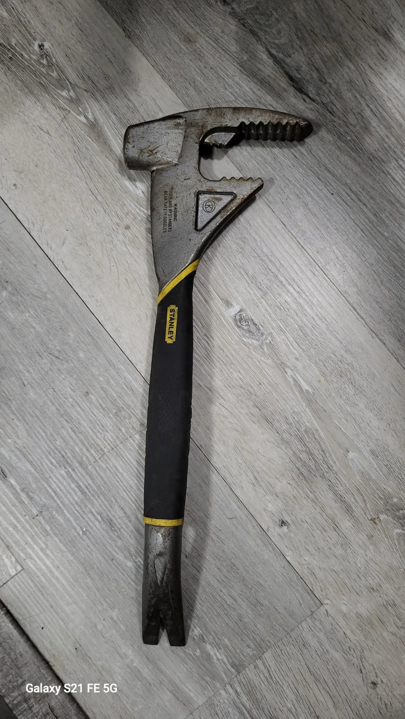 Stanley Xtreme Claw Bar Hammer