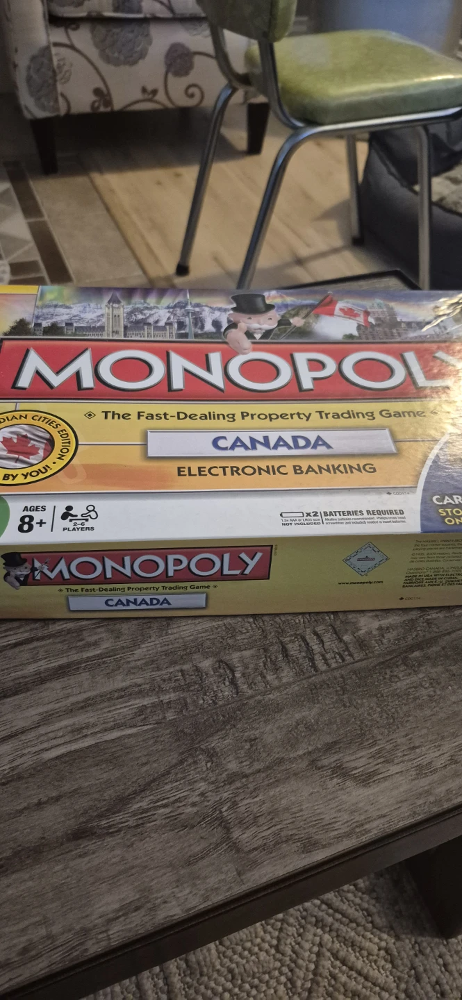 Monopoly Electronic Banking Canada Board Game