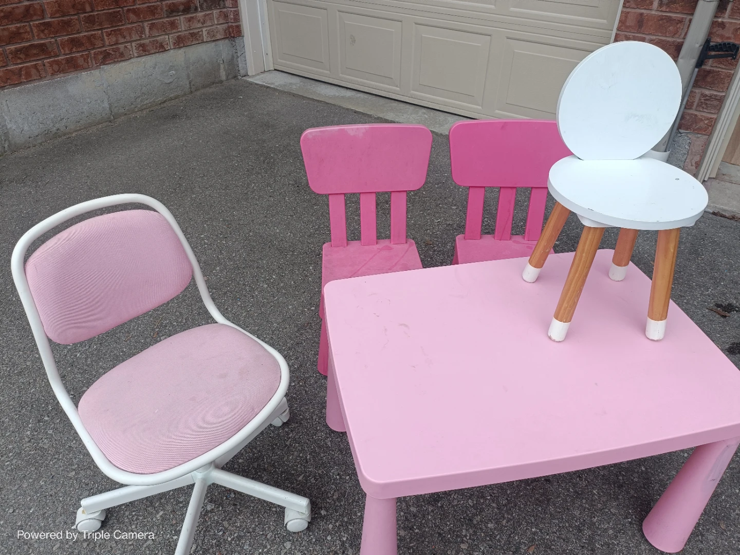 Pink Kids Table and Chairs Set