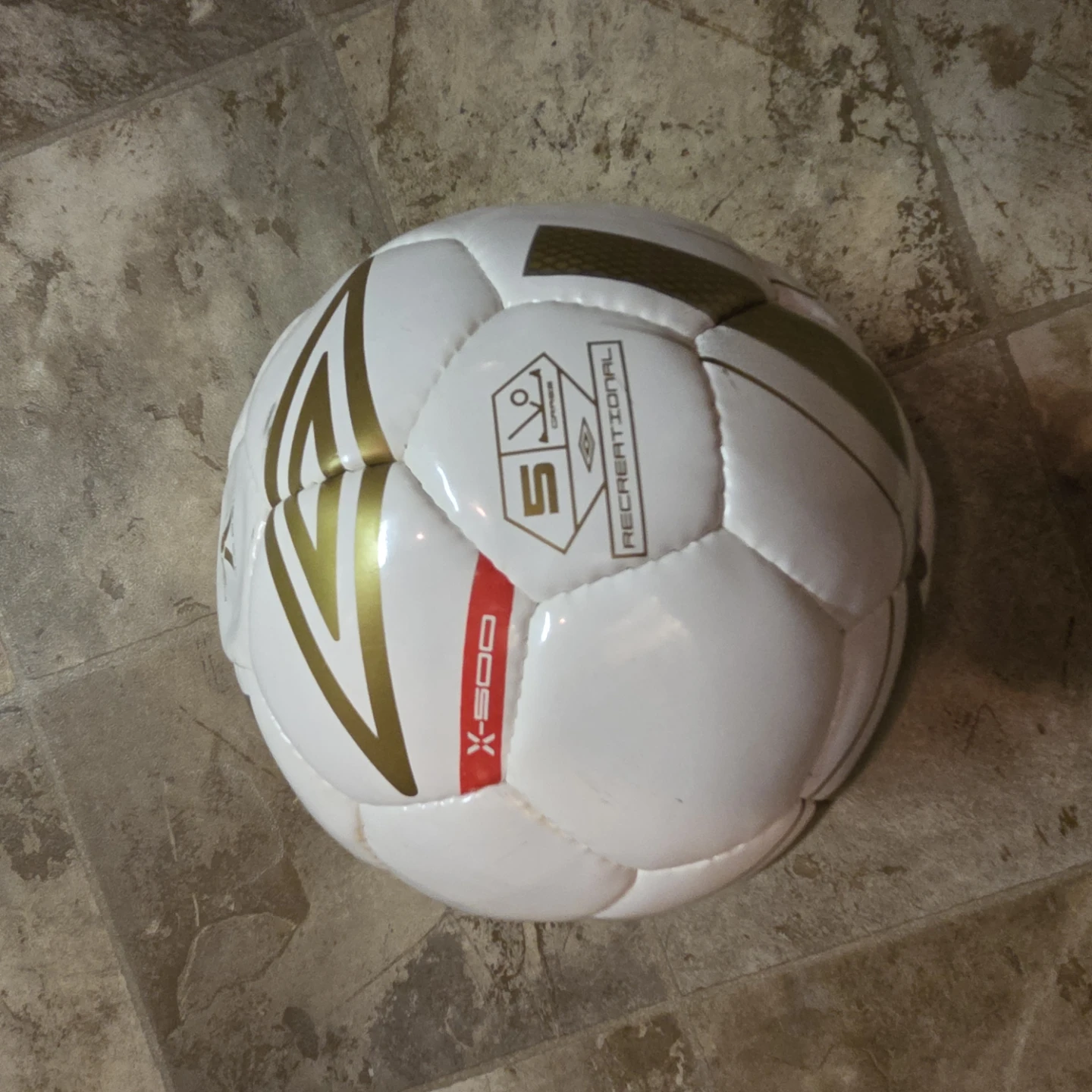 Umbro X-500 Recreational Soccer Ball