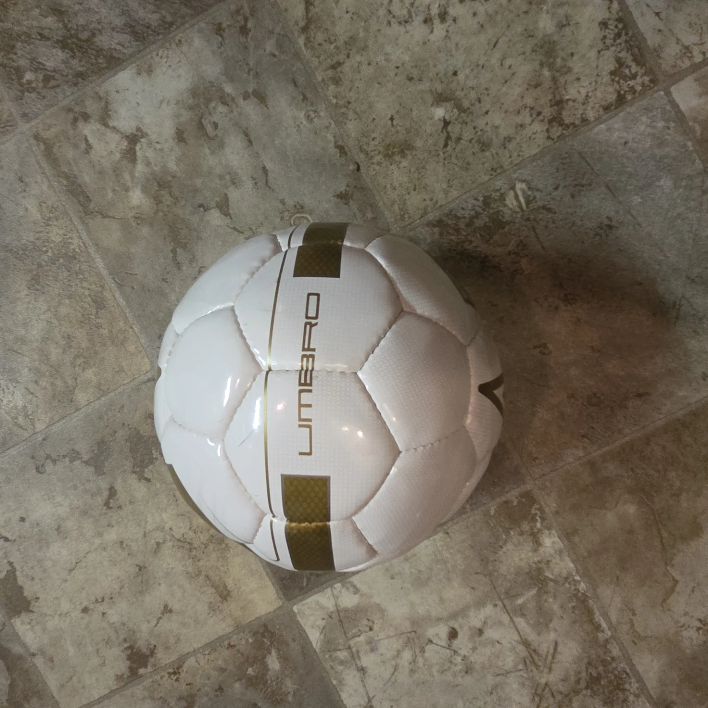 Umbro X-500 Recreational Soccer Ball - photo 2