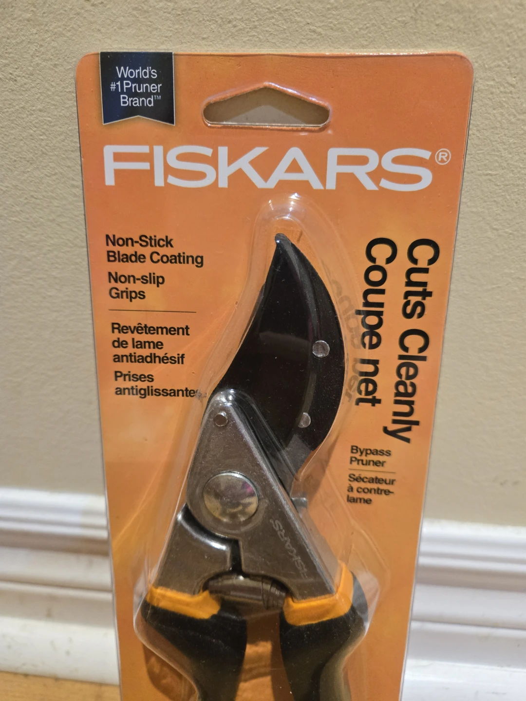 BNIB Fiskars Bypass Pruner - photo 2