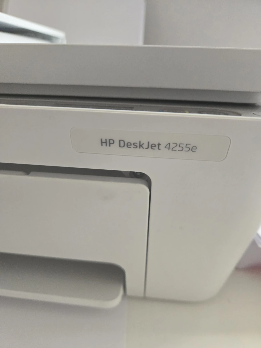 HP DeskJet 4255e All-in-One Printer - photo 2