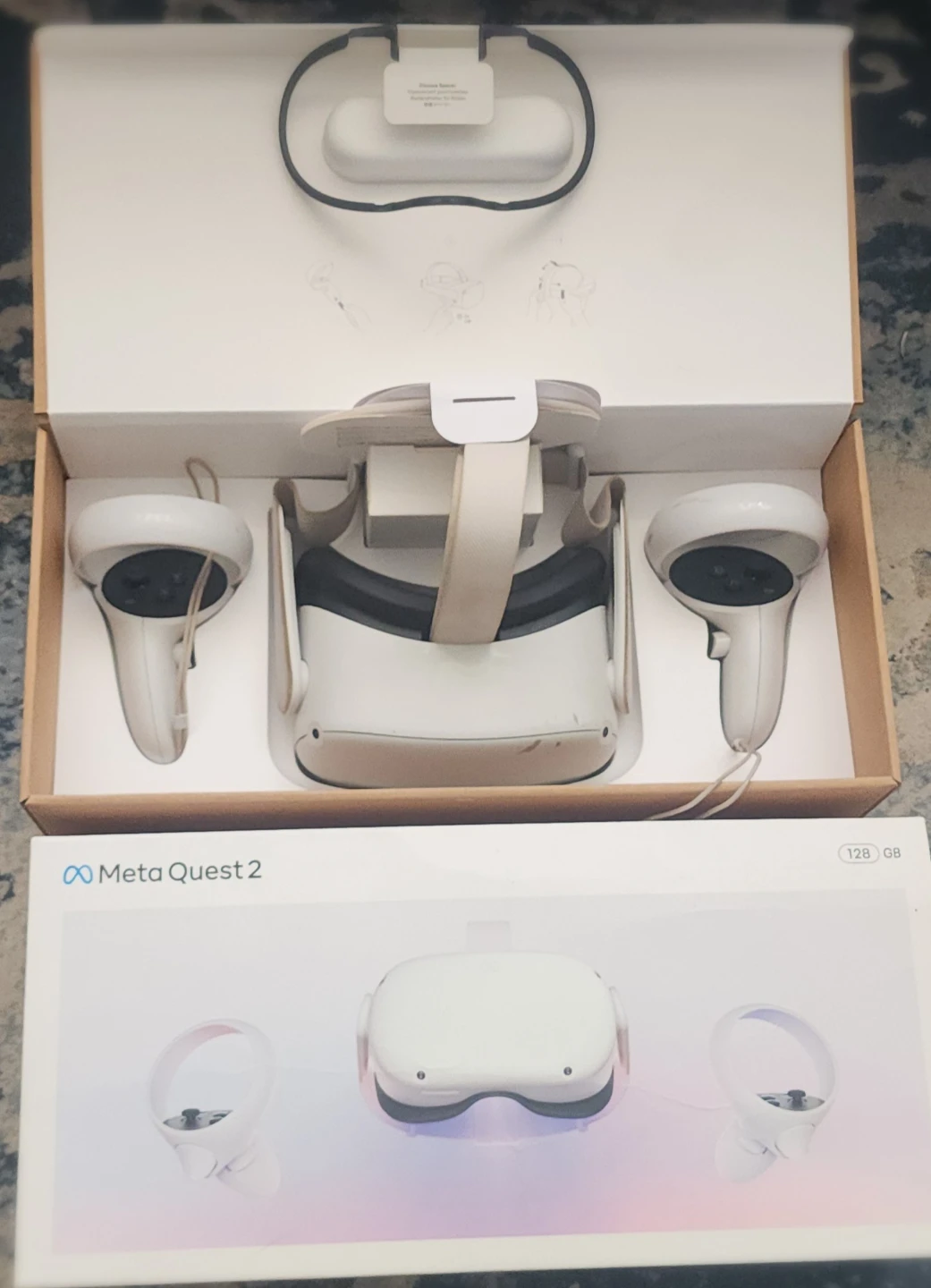 Meta Quest 2 VR Headset (128 GB) - photo 2