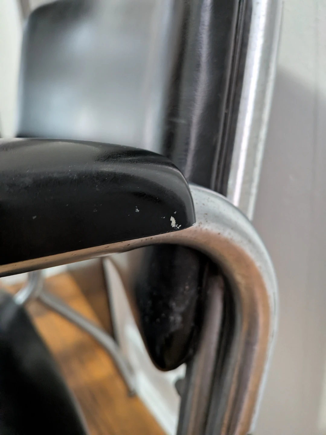 Vintage Black Vinyl and Chrome Armchair - photo 2