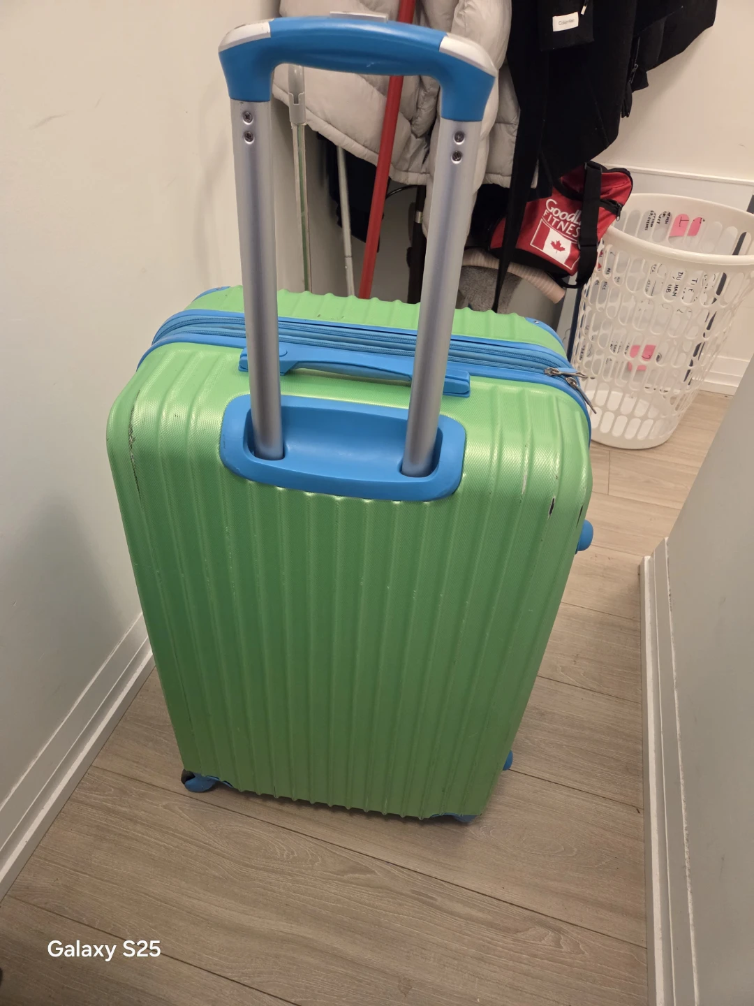 American Tourister Luggage - Bright Green