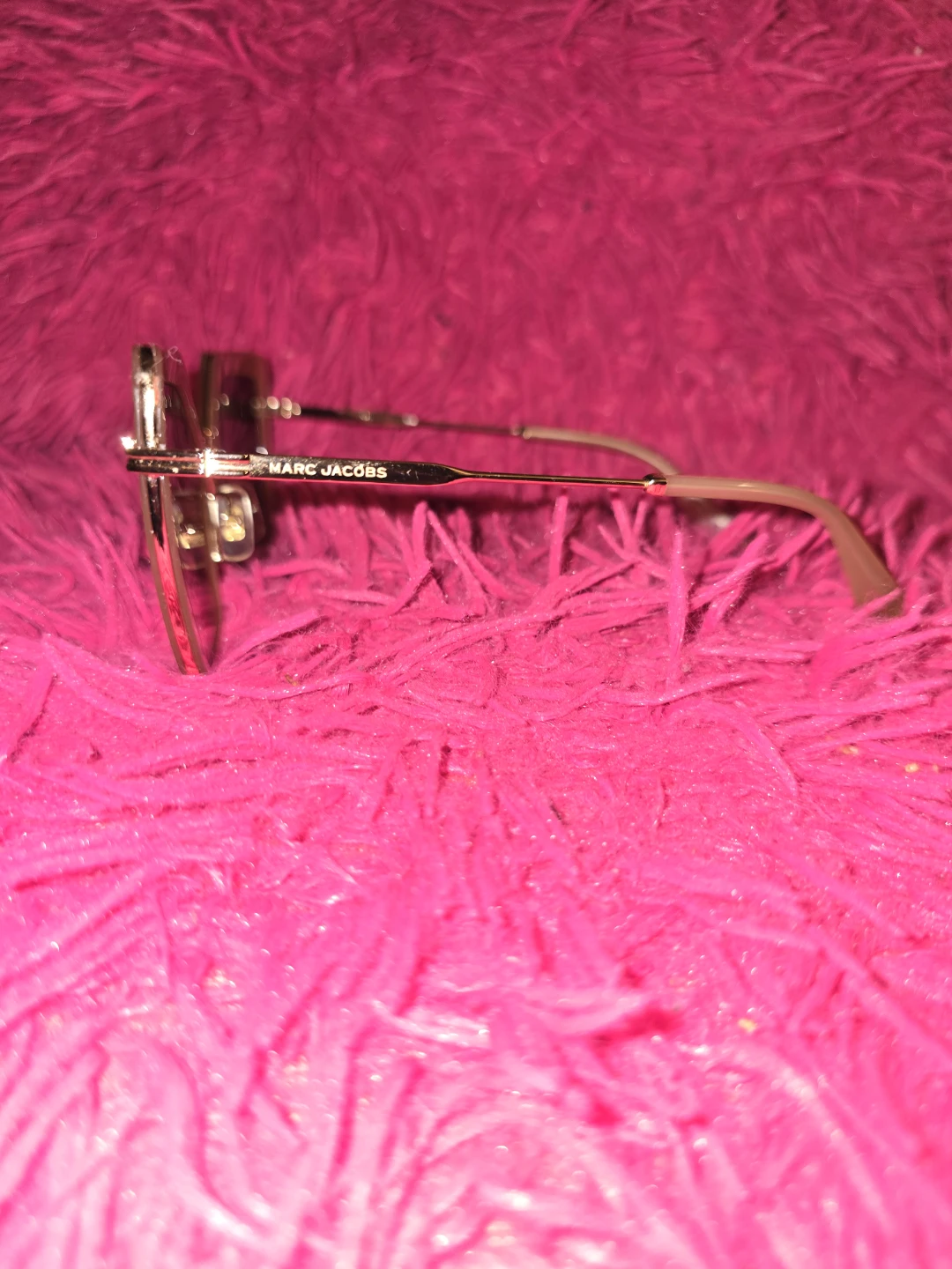 Marc Jacobs Sunglasses with Case - photo 2