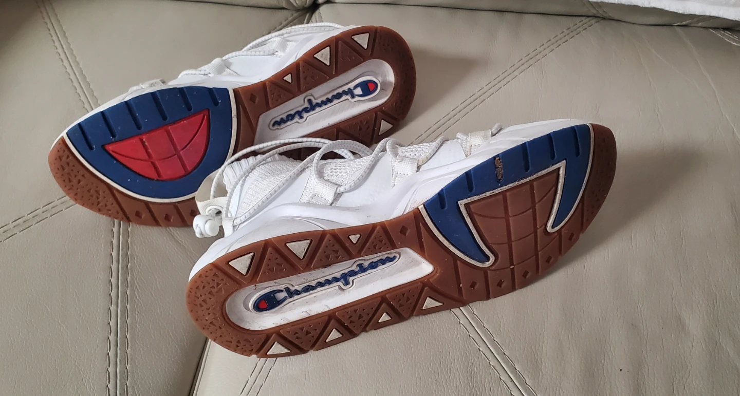Incredible price form$25-45  for runners and sandals - photo 3