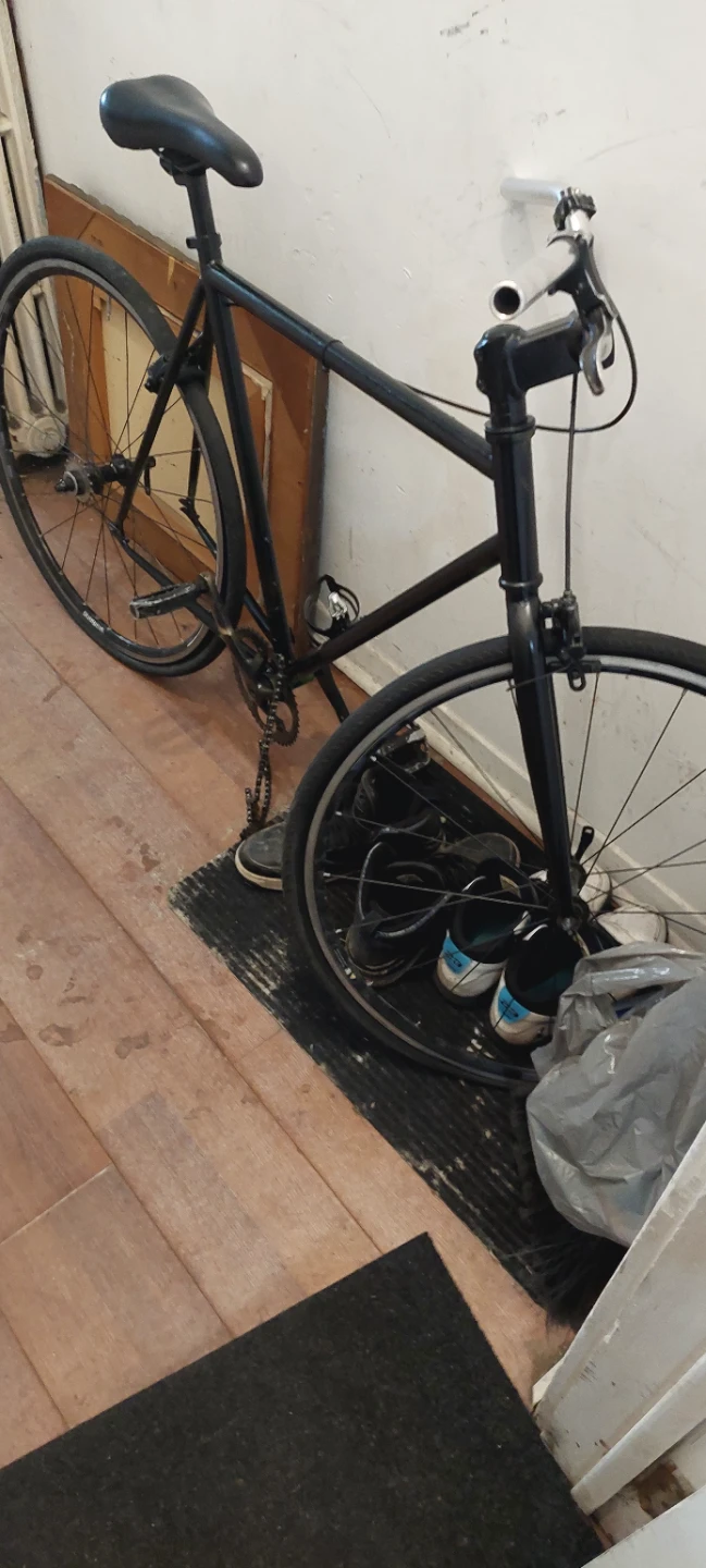 Black Fixed Gear Bicycle - photo 2