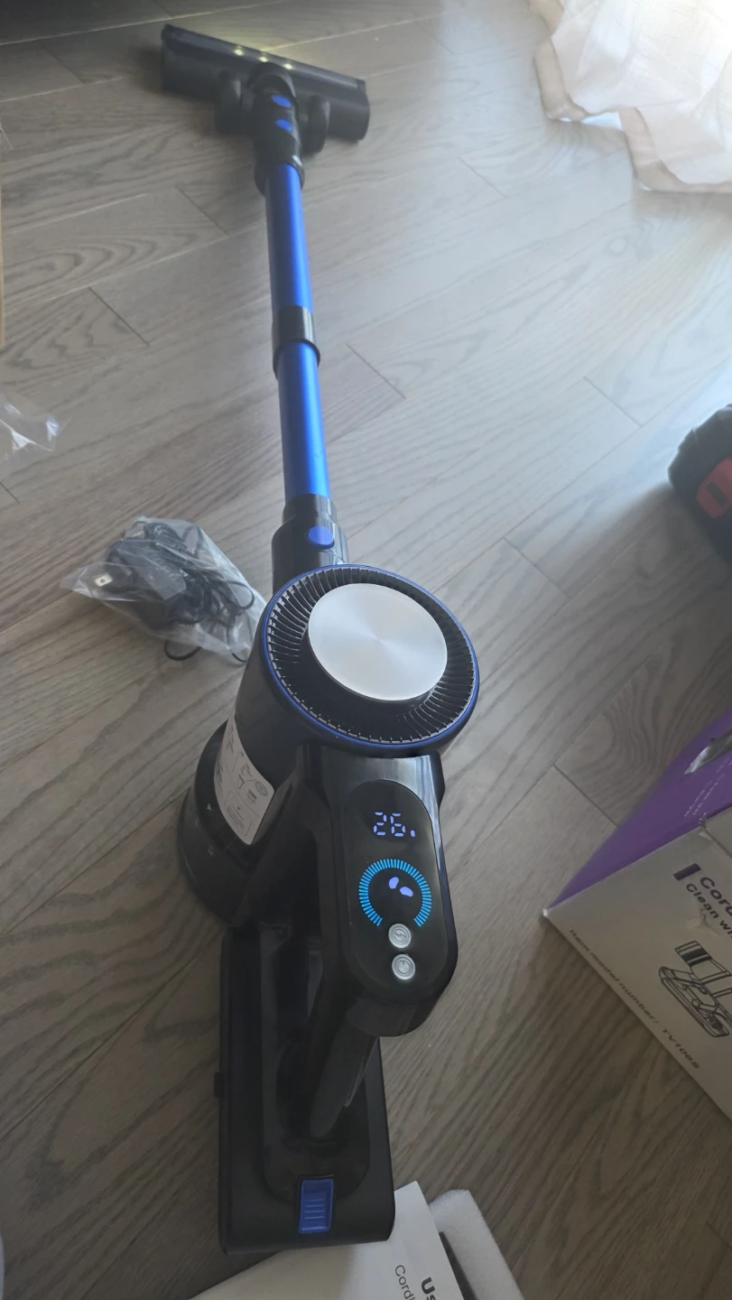 Cordless Stick Vacuum Cleaner - photo 2