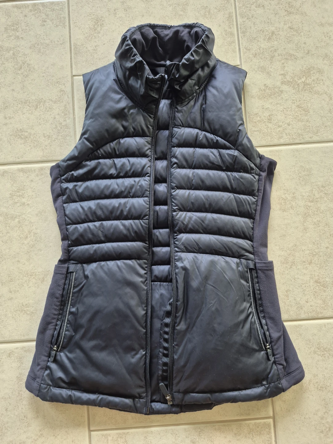 Lululemon Down Vest Black Women's Size 6