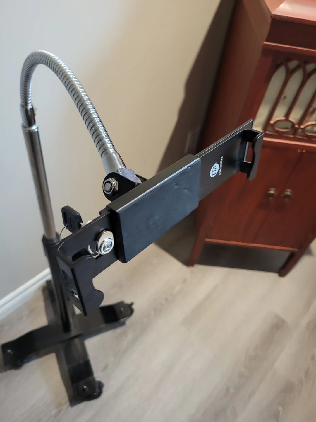 Rolling CTA Digital Tablet Floor Stand with Lock - photo 2