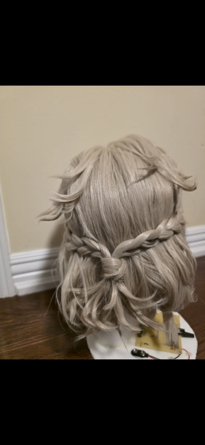 Styled Albedo Wig - photo 4