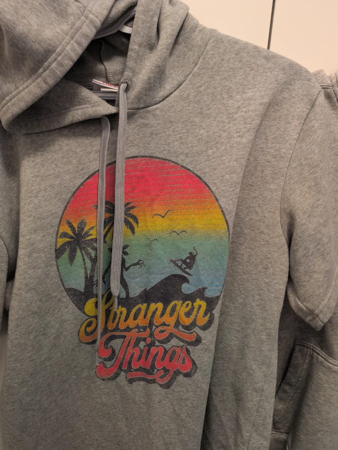 Grey "Stranger Things" & Hollister VW GTI Hoodie Bundle - photo 4