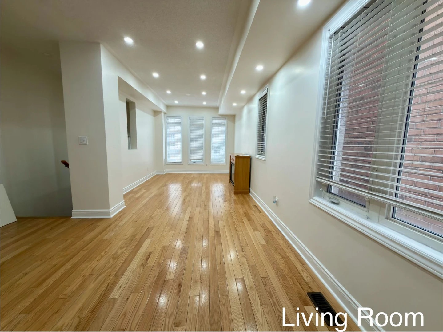 Residential House for rent - photo 4