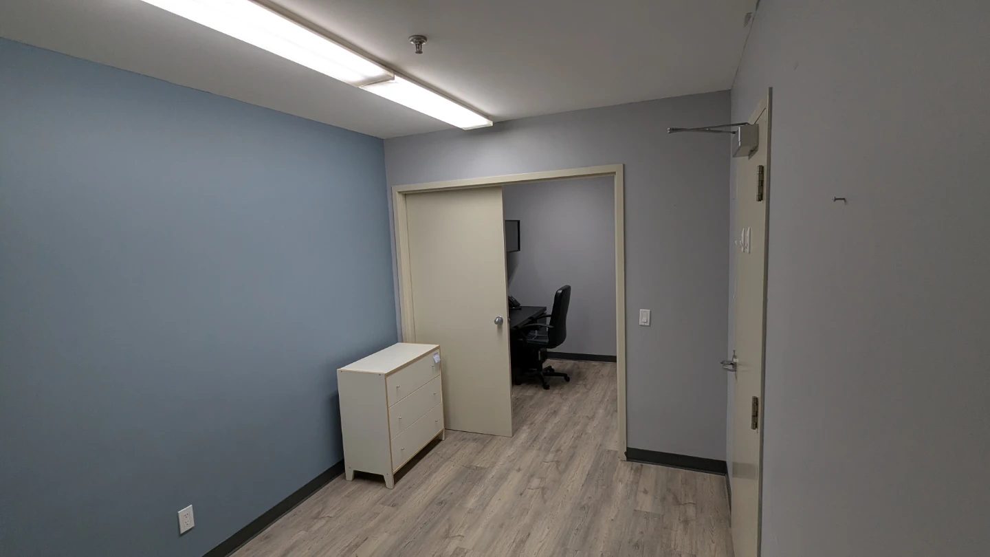 Clinic Room - photo 3