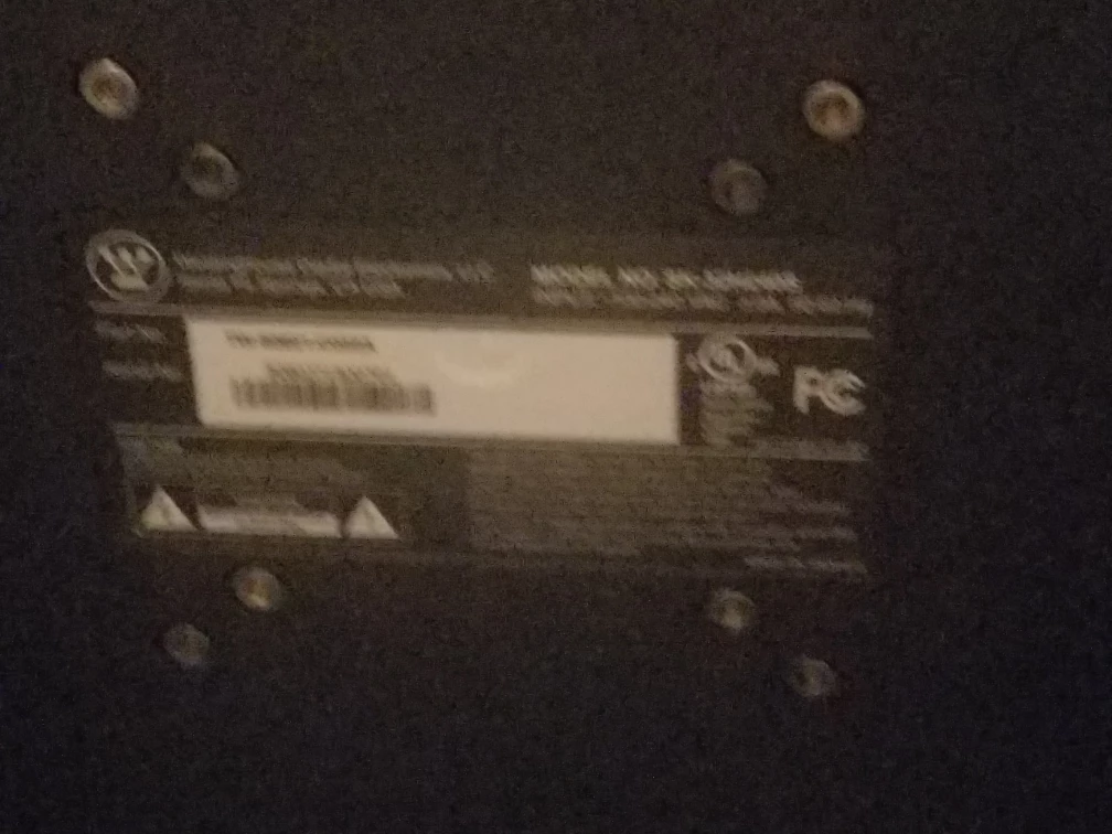 Westinghouse 32" HD TV - photo 3