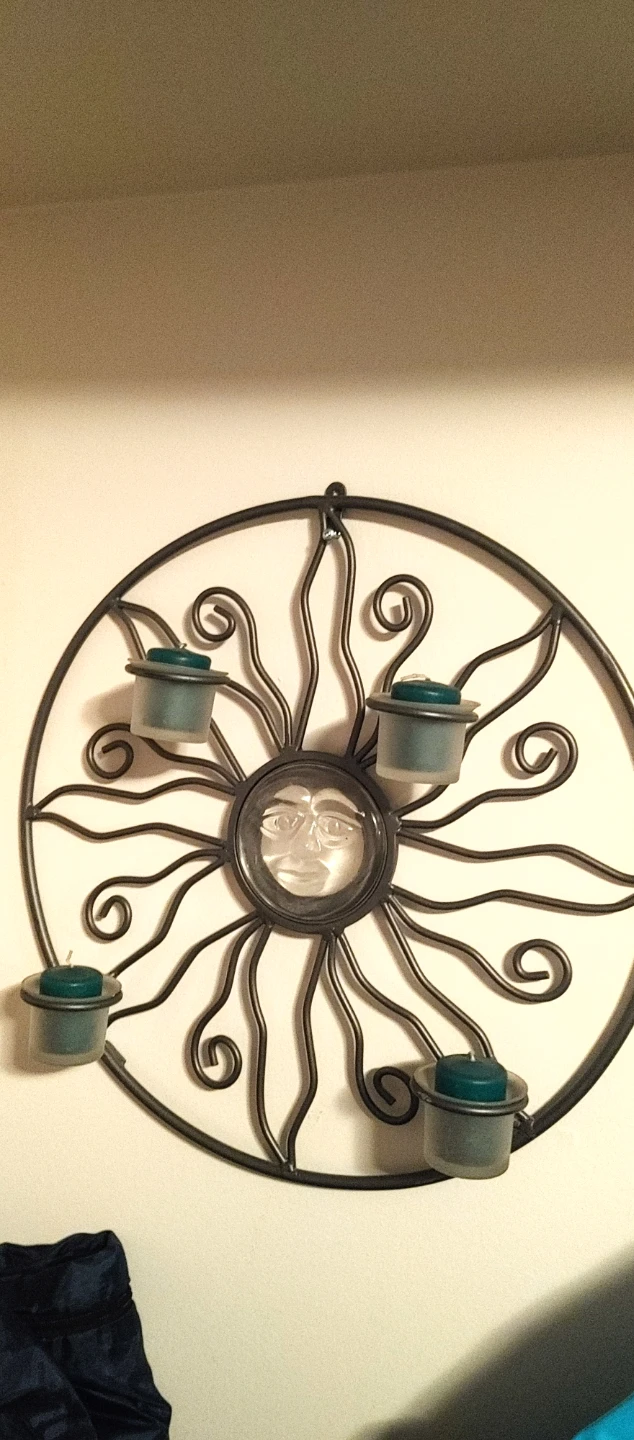 Sun face wall candle holder - photo 2