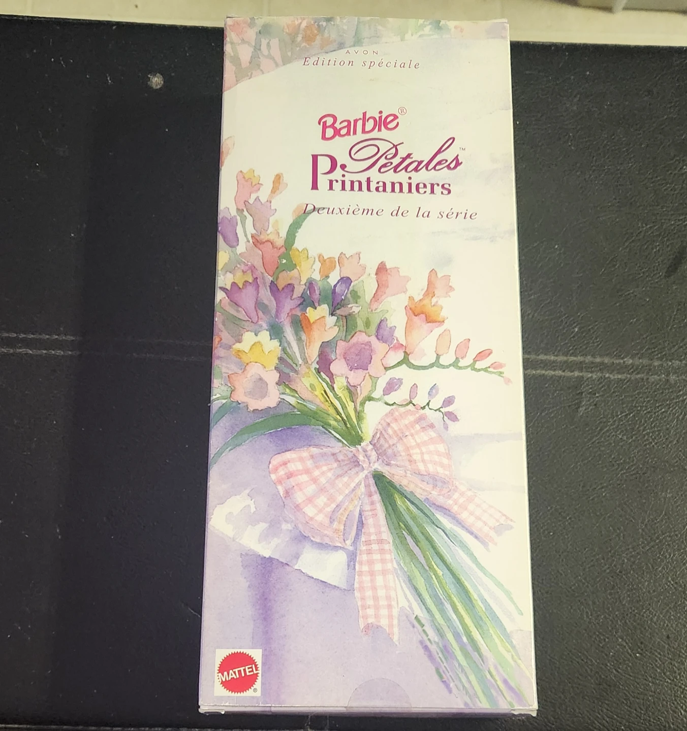 MATTEL 1996 Barbie- Avon "Spring Petals Barbie" - photo 2