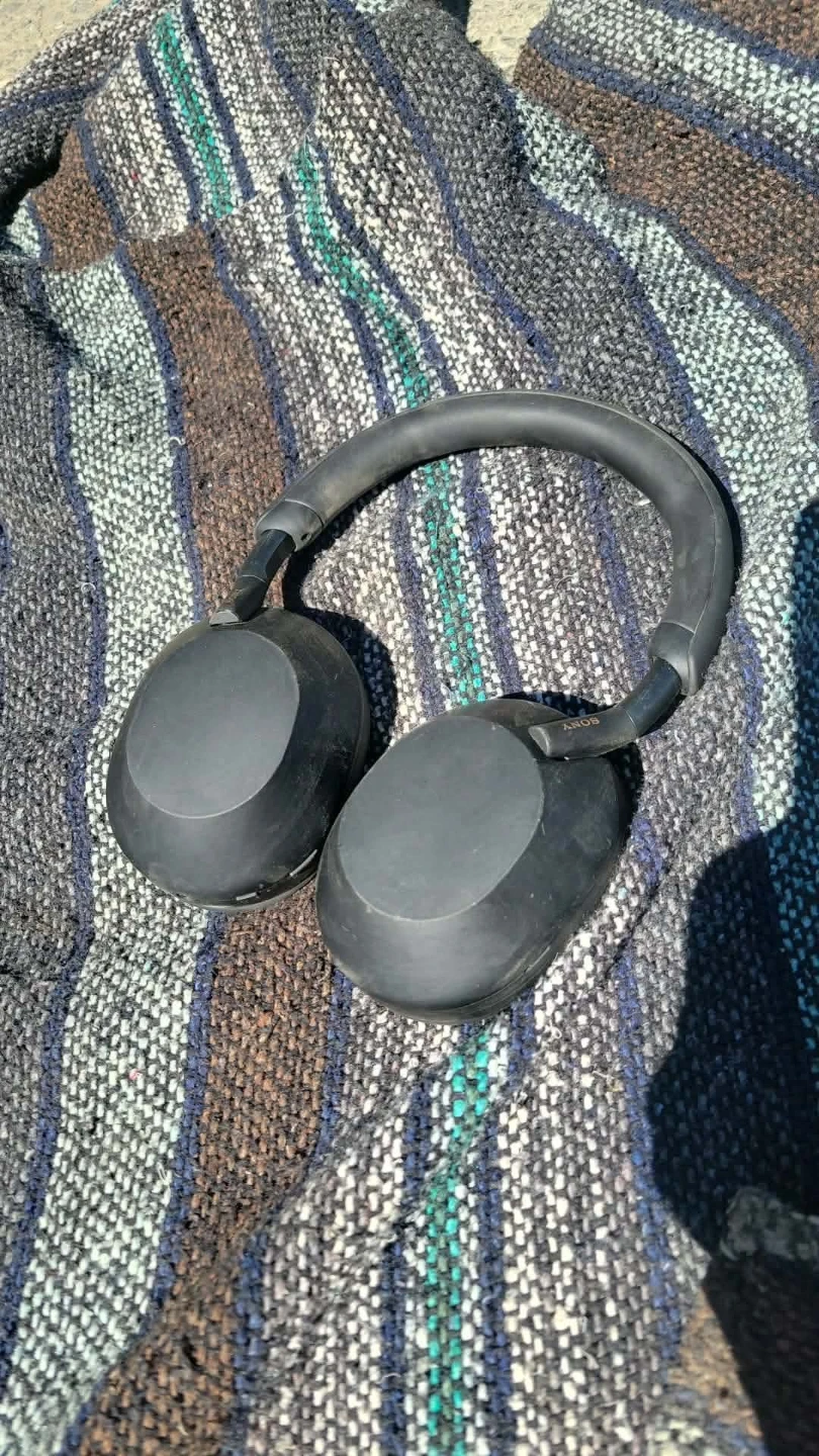Sony WH-1000XM6 Studio Headphones - Noise Canceling - photo 2