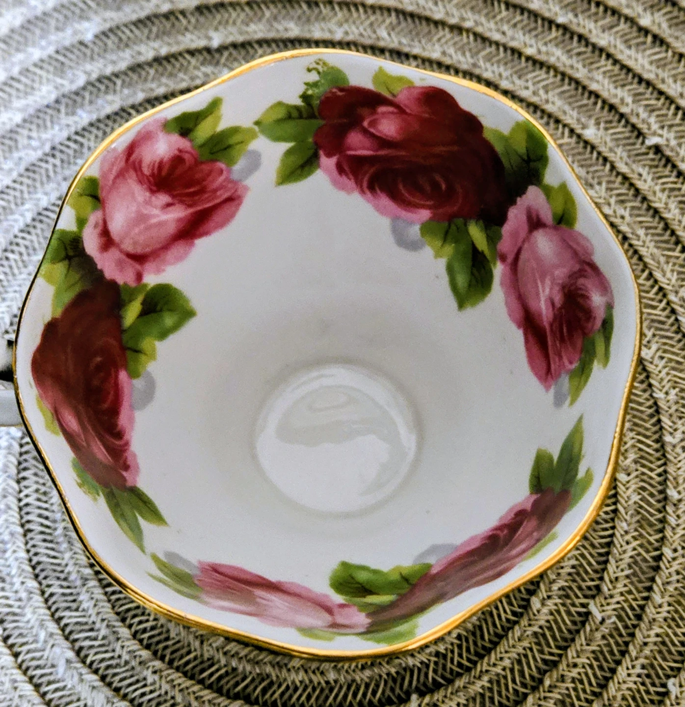 Rare Royal Albert Old English Rose Tea Cup+Saucer 1927 - photo 4
