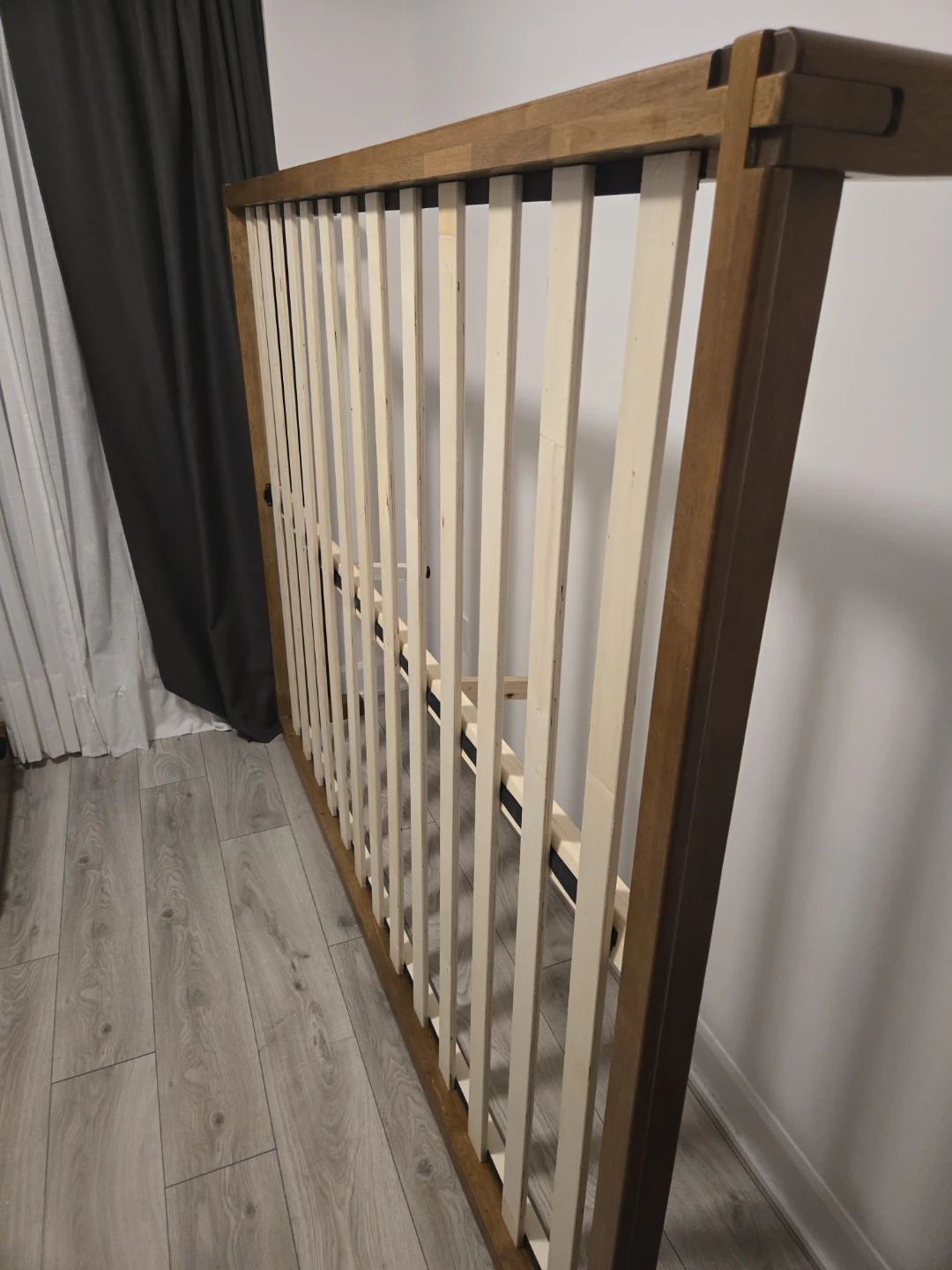 Queen Wooden Bed Frame with 2 drawers - photo 4