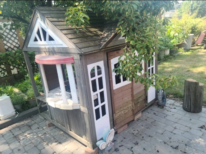 Kids Playhouse