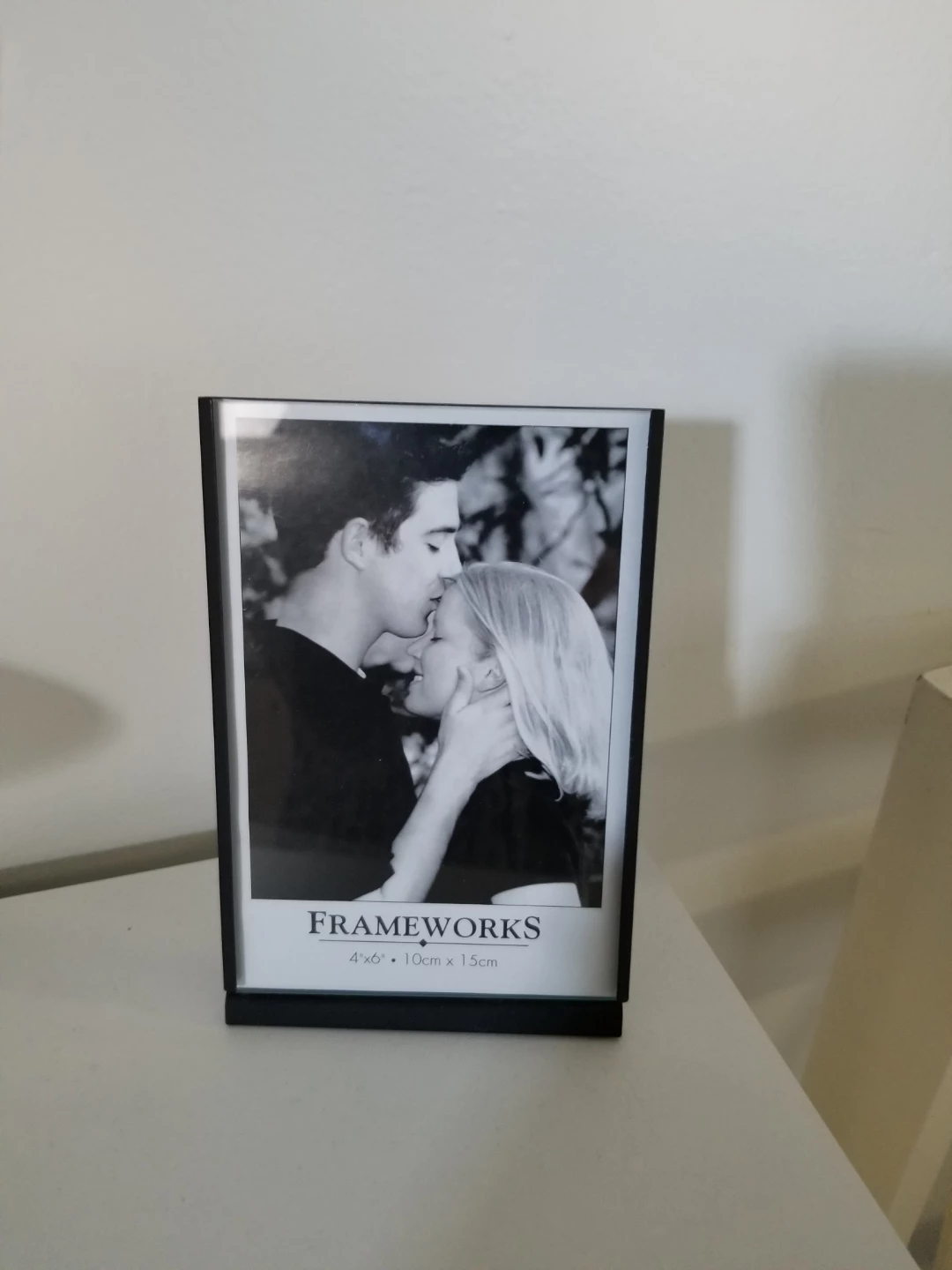 Frameworks Black Picture Frame 4" x 6"