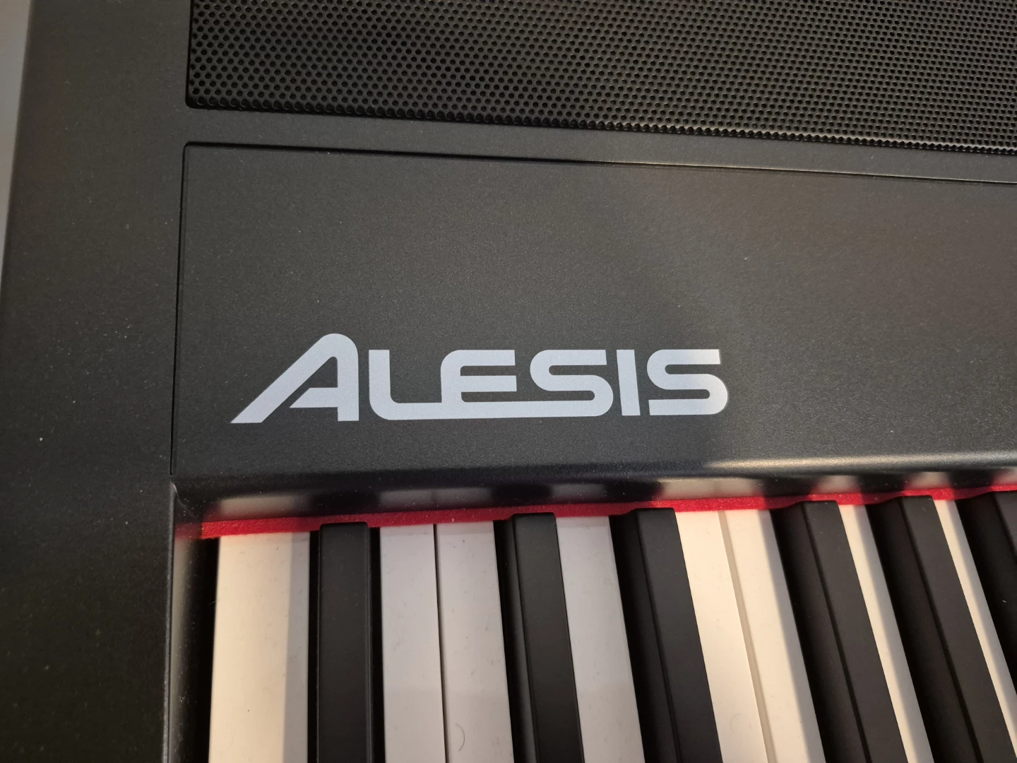 Alesis Recital Pro 88-Key Digital Piano with Stand