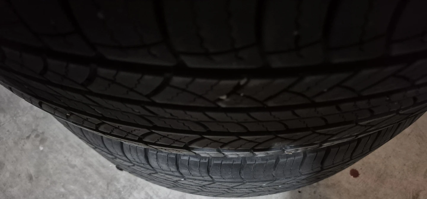 Good Pair of 2  Michelin Tires Size 235 55 R18 *DEAL* - photo 2