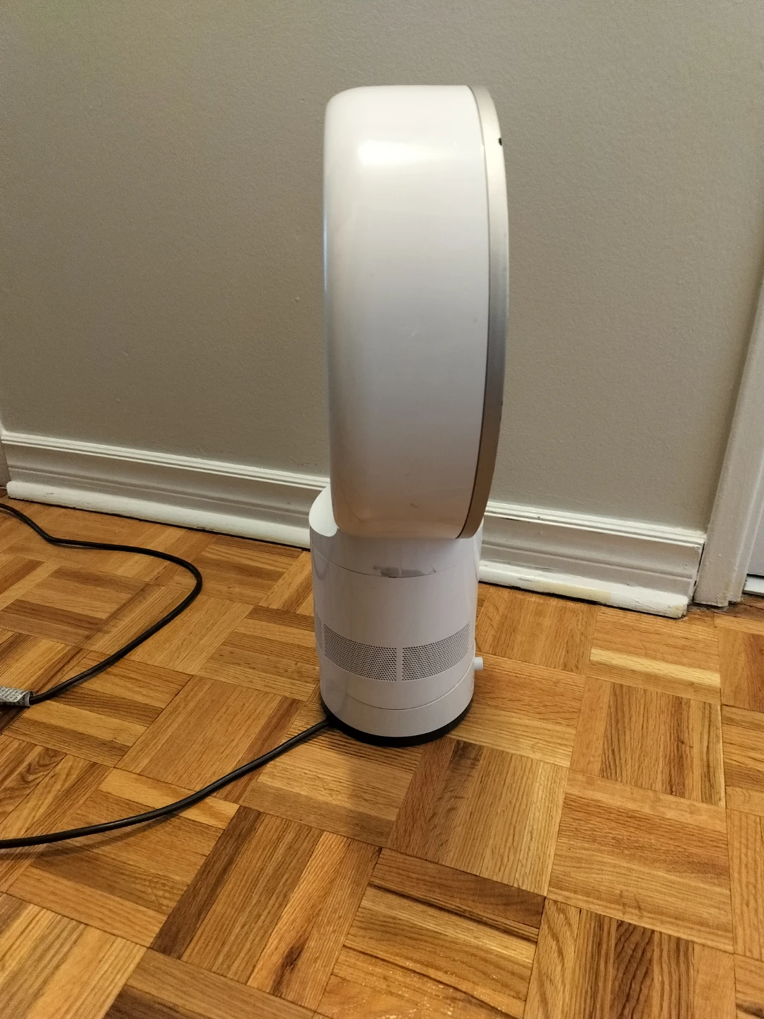 Dyson Air Multiplier Fan - photo 4