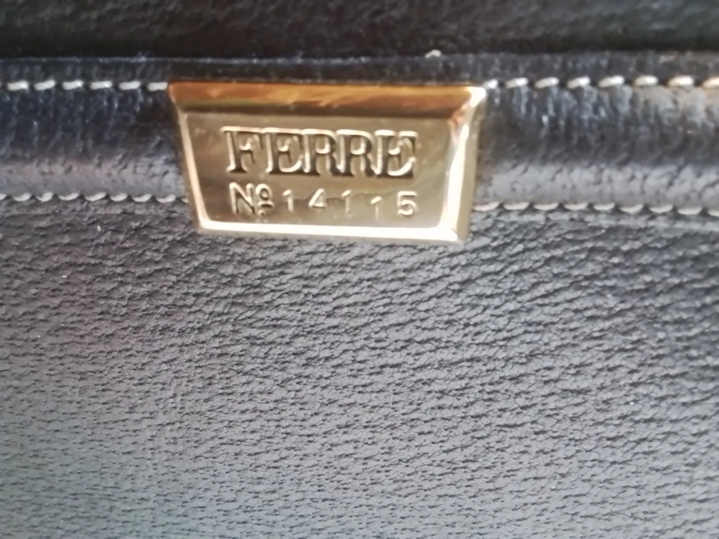 Pristine 1990s Gianfranco Ferré Structured Crossbody Handbag - photo 4