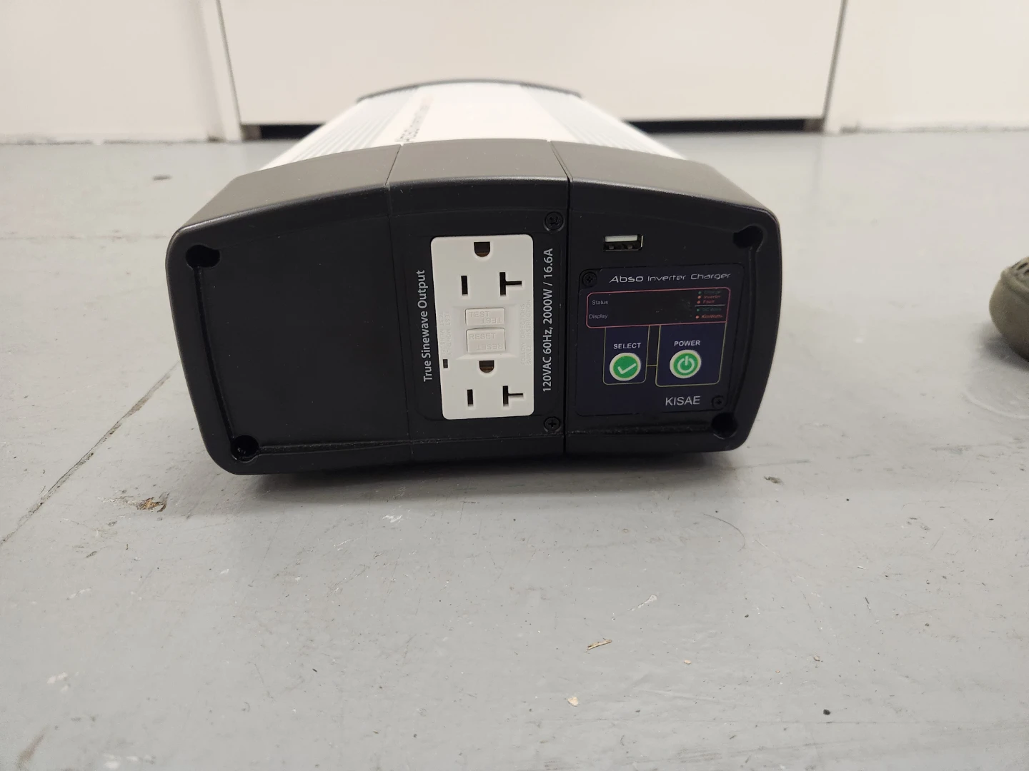 KISAé AB50 Inverter Charger 2000W - photo 2
