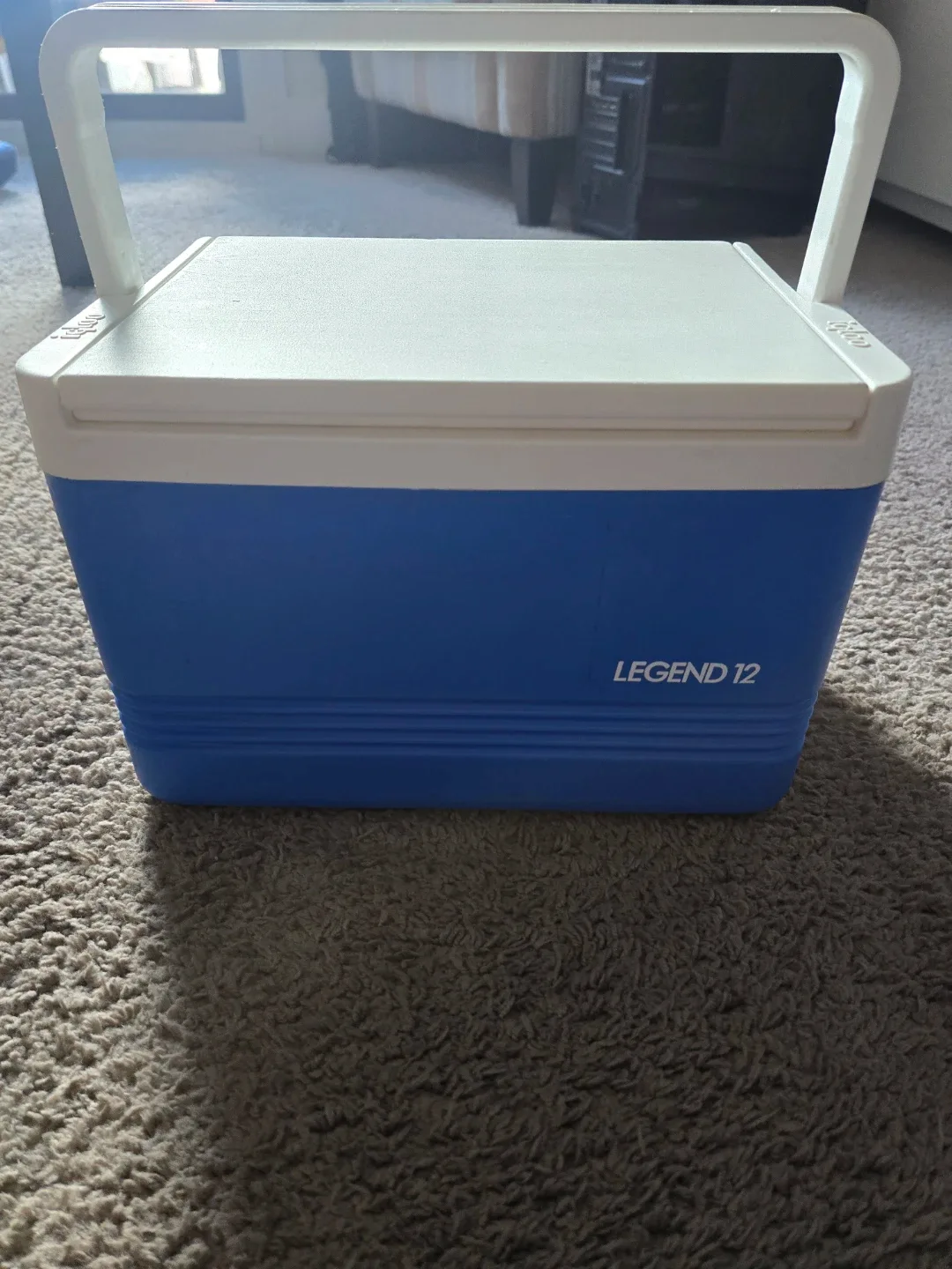 Igloo Cooler, Legend 12, blue, 9 Quart