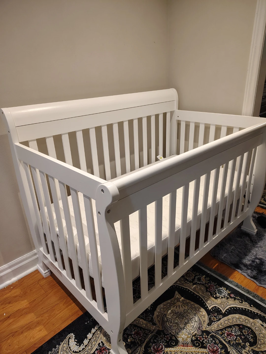 White Baby Crib with Mattress