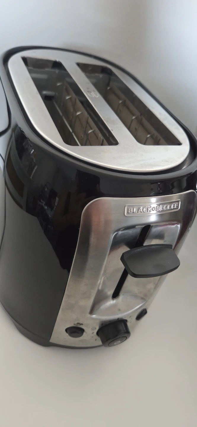 BLACK+DECKER 2-Slice Toaster