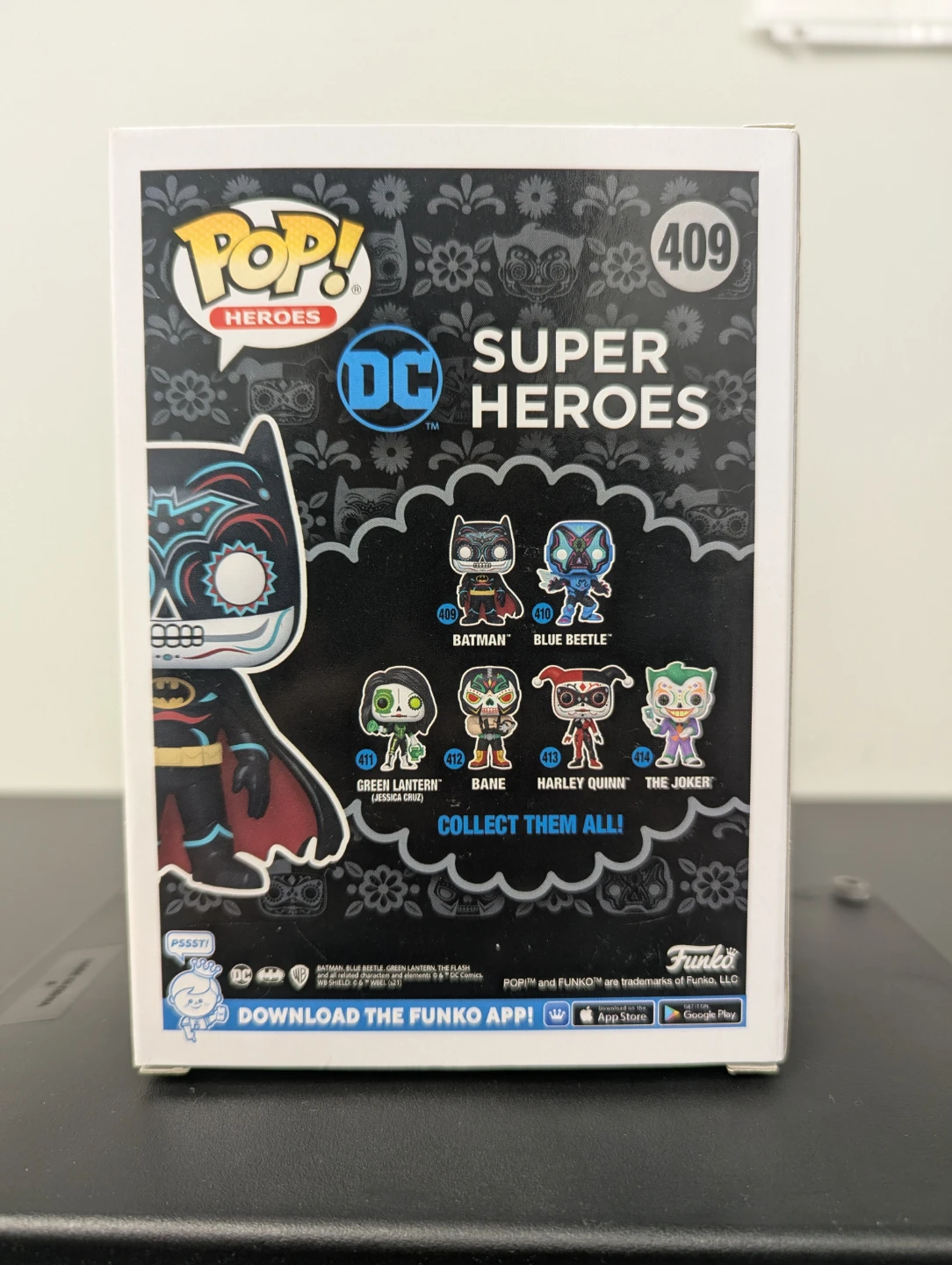 Funko Pop! DC Super Heroes Batman #409 Vinyl Figure - photo 2