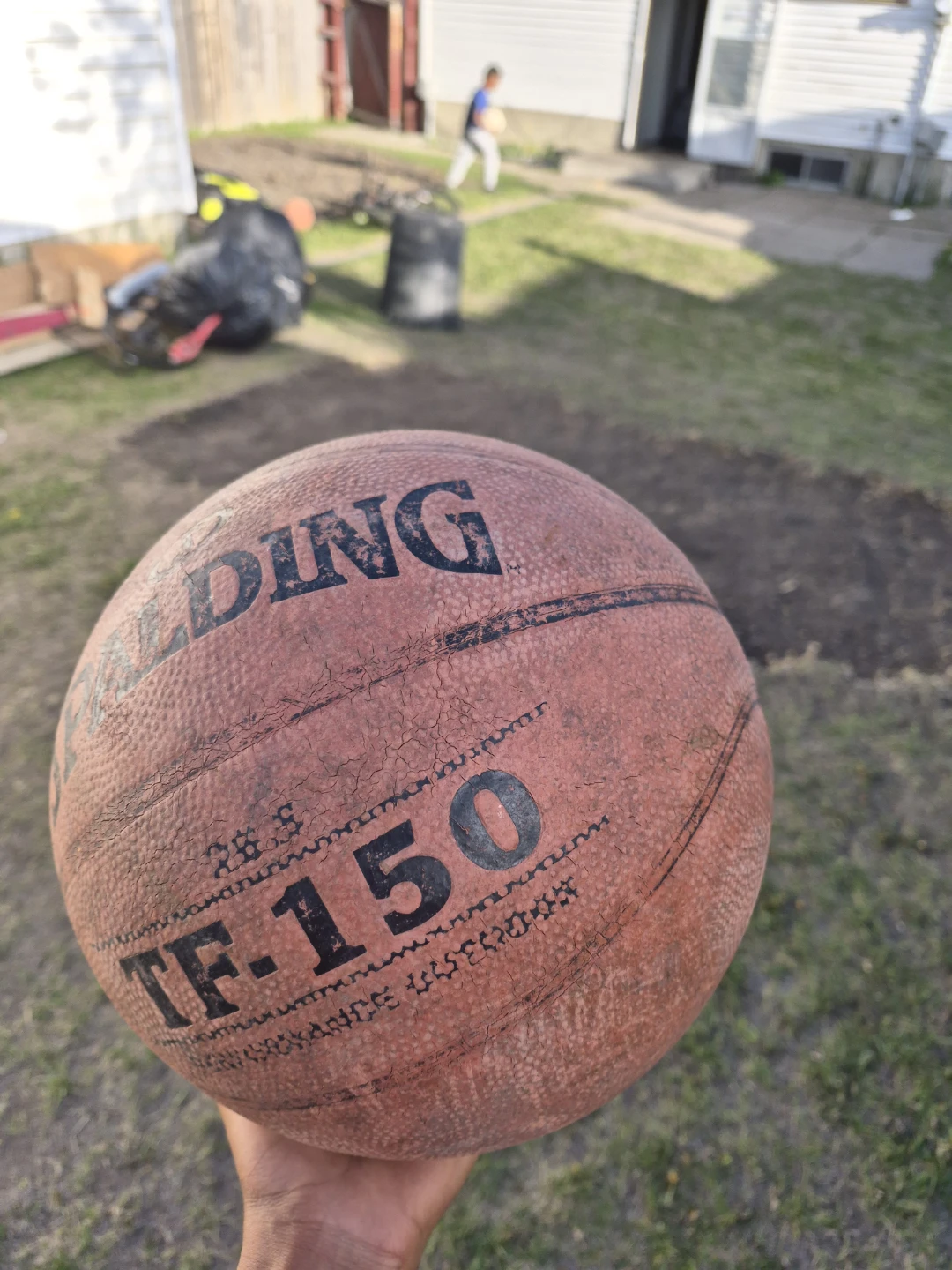 Spalding TF-150 Basketball