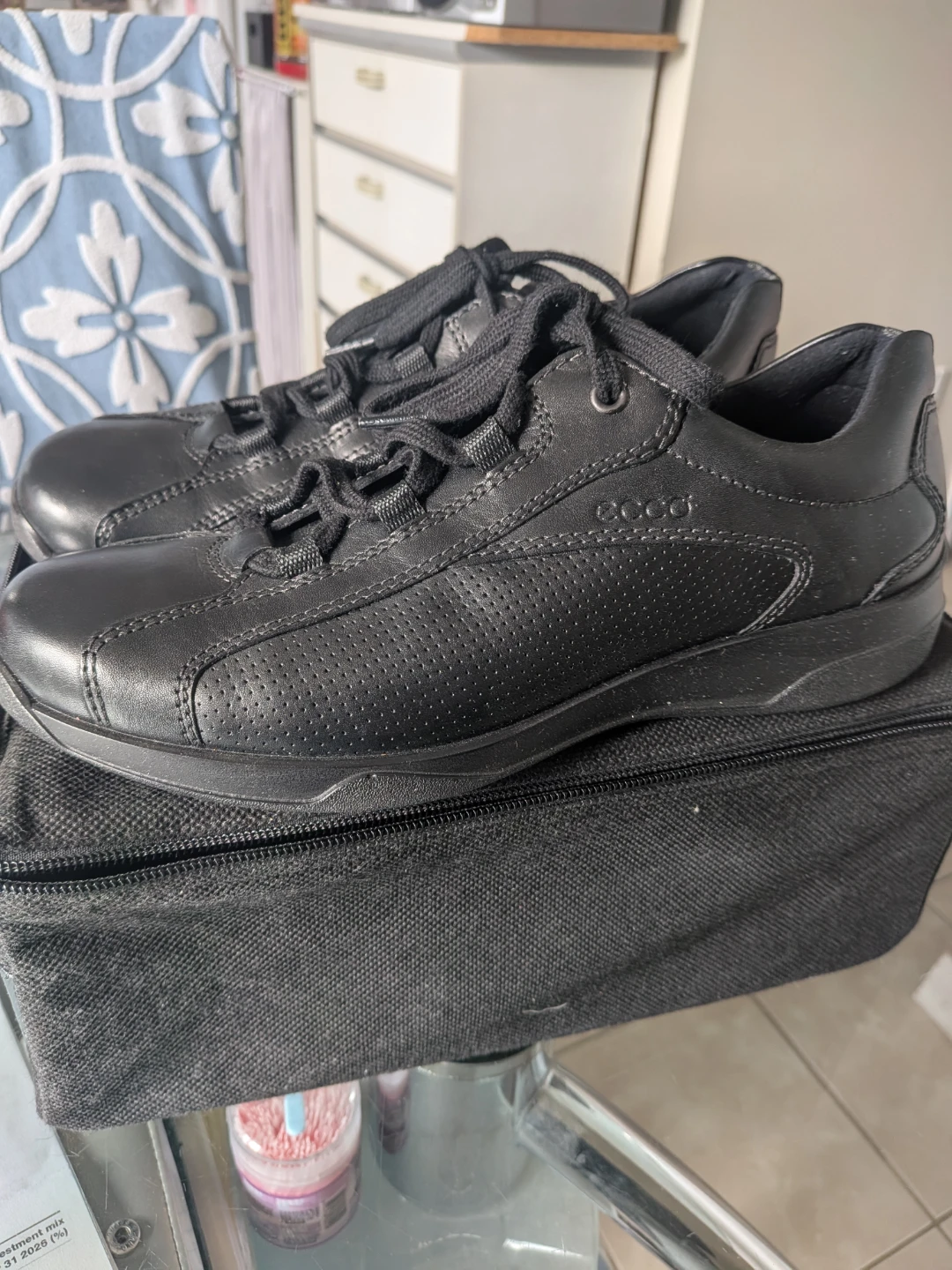 ECCO Black Leather Lace-Up Comfort Shoes - photo 3