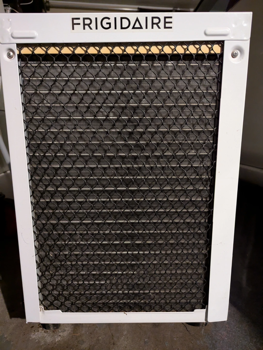 Powerful 10,000 BTU Frigidaire Window Air Conditioner - photo 5