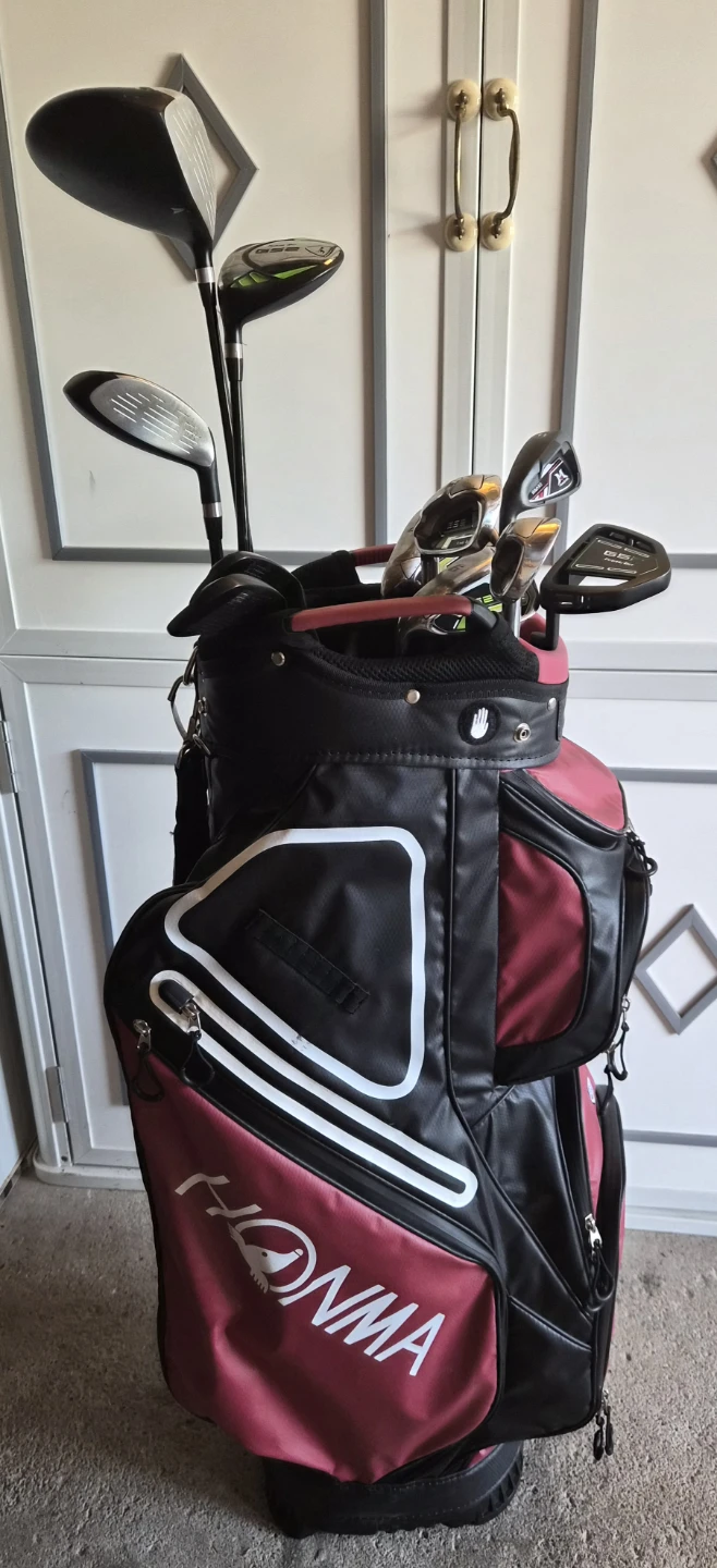 Honma Golf Bag with 12 Clubs