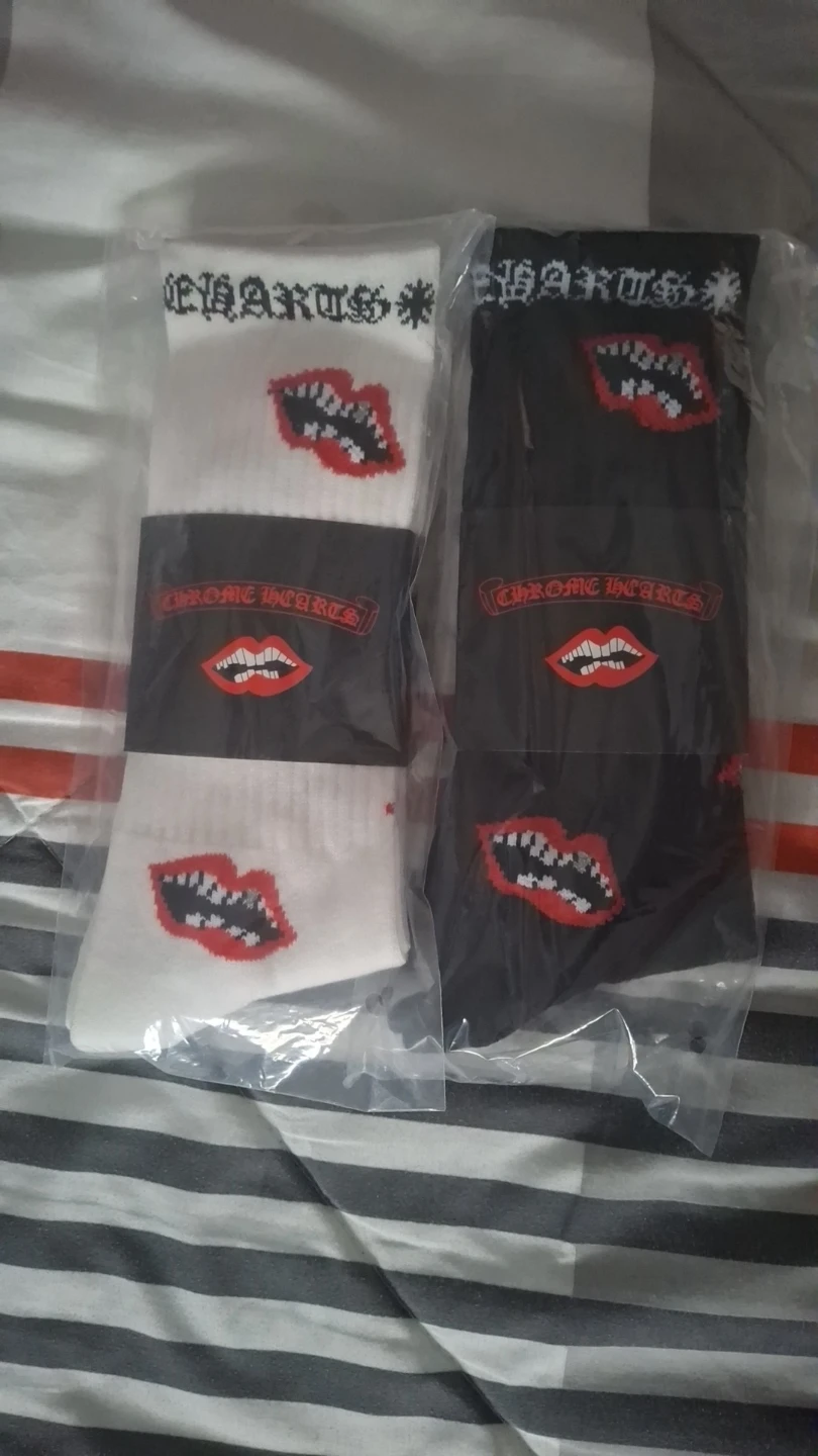 Chrome heart socks