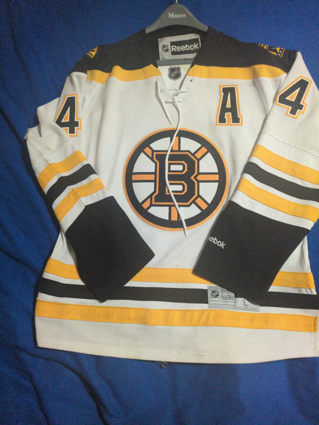 Reebok Boston Bruins Bobby Orr #4 Hockey Jersey Size L