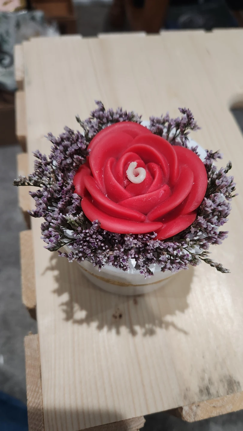 Handmade Rose Flower Candle in Decorative Pot - photo 4