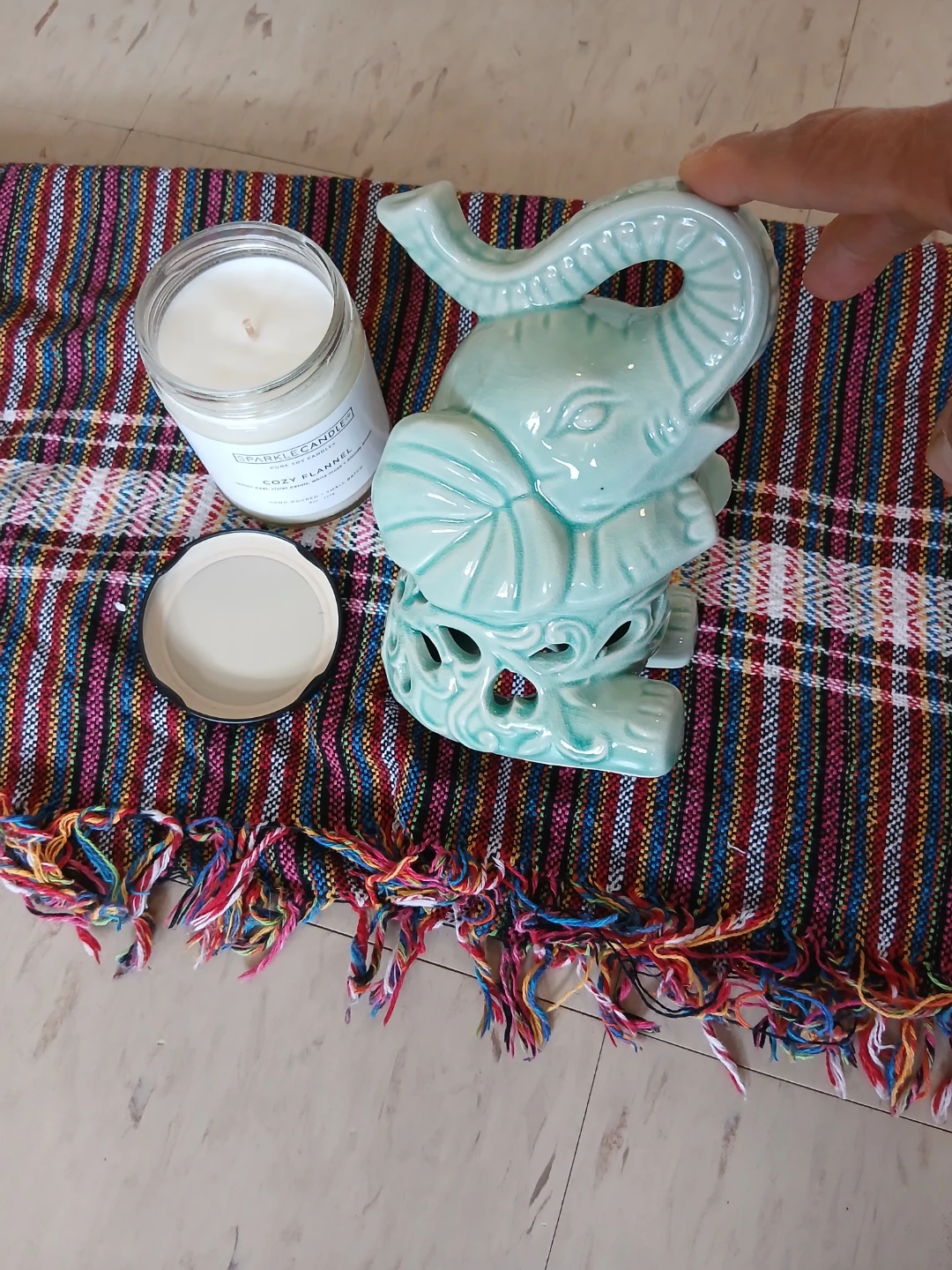 Sparkle Candle Cozy Flannel Soy Candle 8oz - photo 2