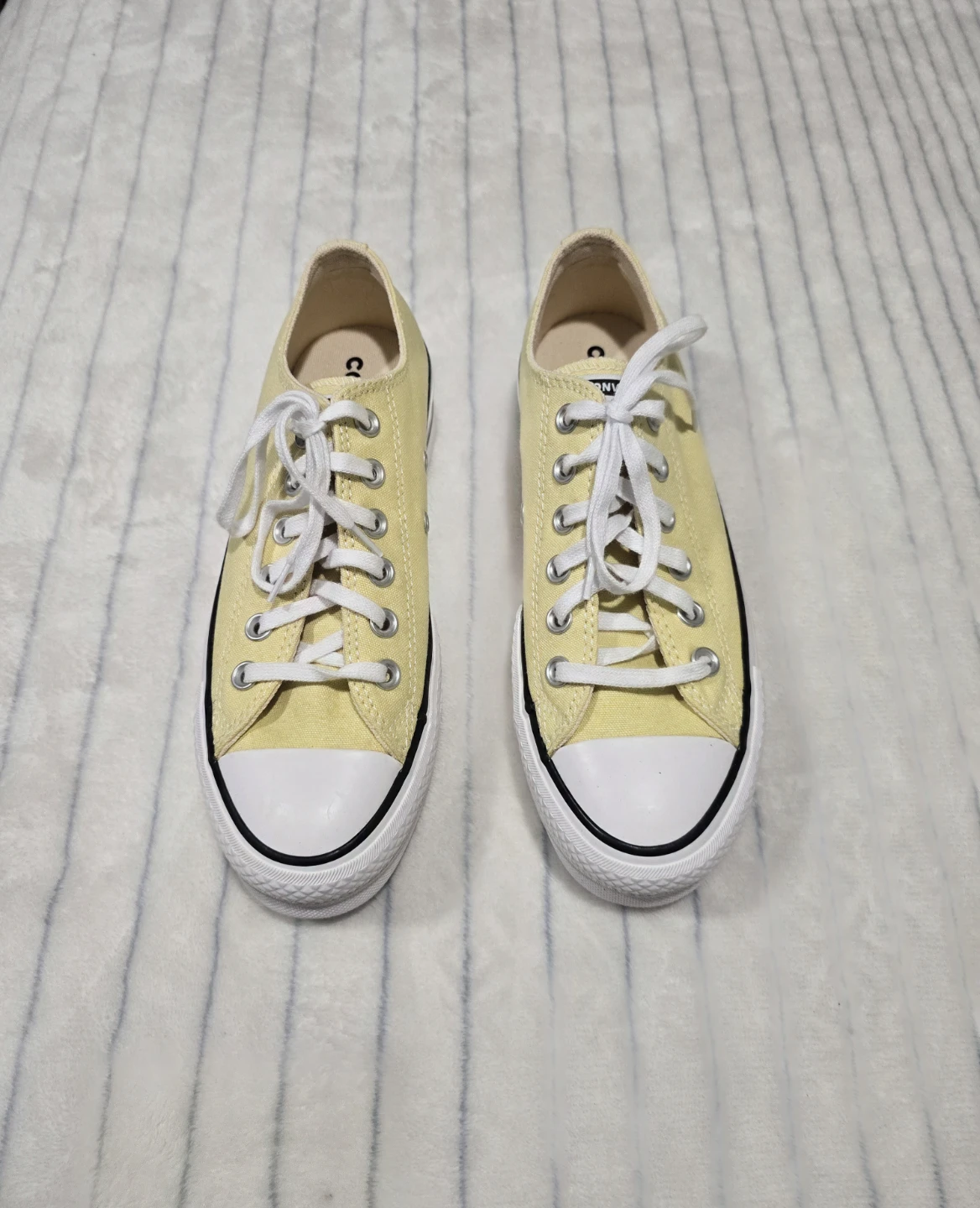 Converse Chuck Taylor All Star Platform Low Top Sneakers