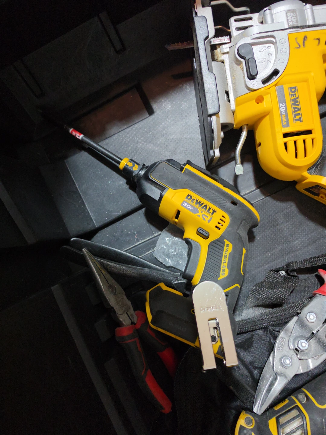 Hilti DX351 Powder-Actuated Tool & Hilti DX 450-22 - photo 3