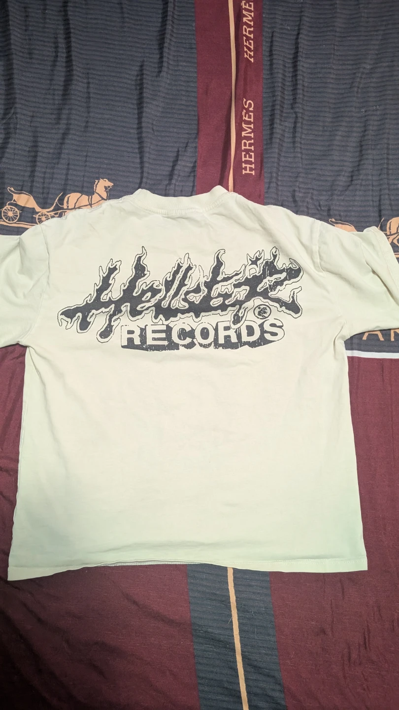Hollister Records Graphic T-Shirt - photo 2